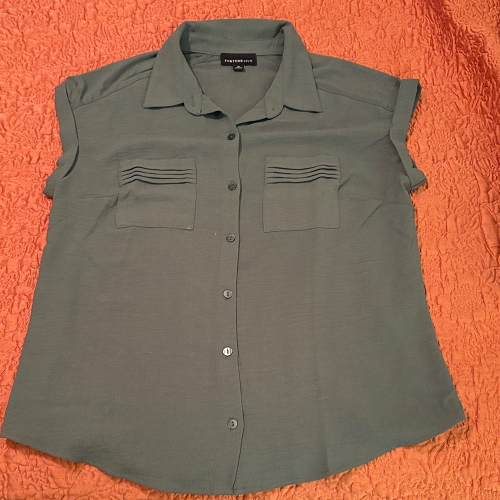Trendy Olive Green stitch fix Button-Down mixed media M Shirt